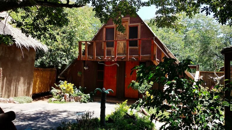 Hostal Elephant Trail Guesthouse And Backpackers