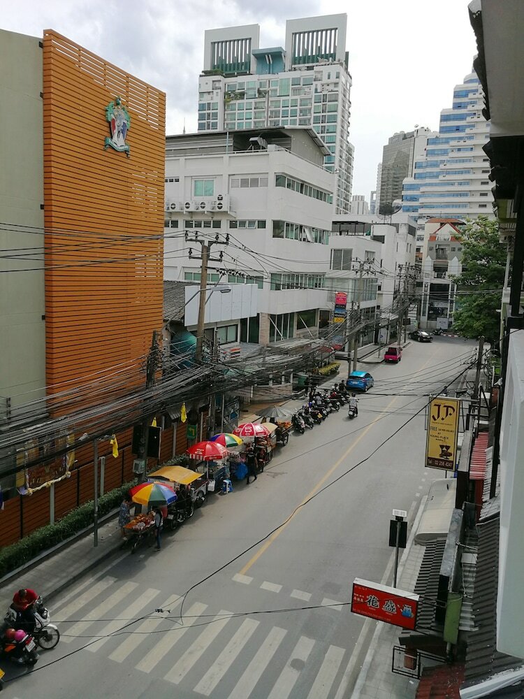Hotel Miku Guesthouse