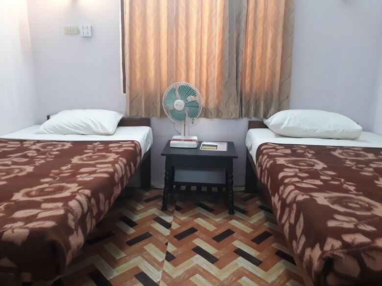 Hotel Gypsy Inn