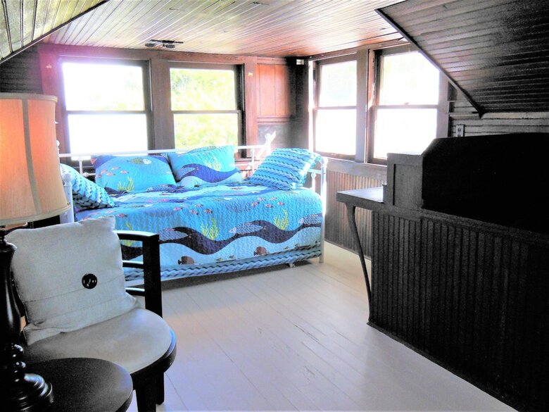 Historical Lands End Cottages By Techtravel