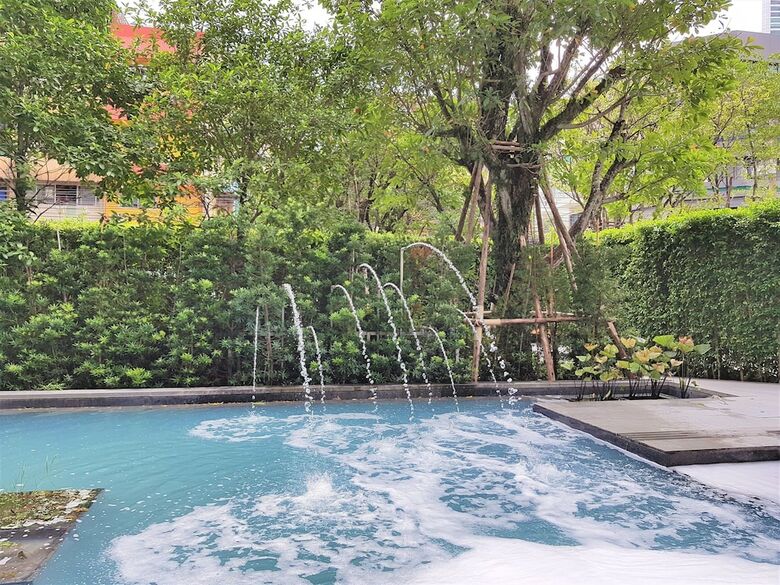 Sukhumvit In The Park Bts Phromphong