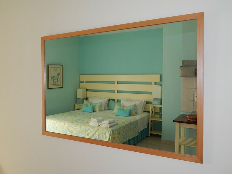 Apartamentos Palmina Mare Villa And Studios