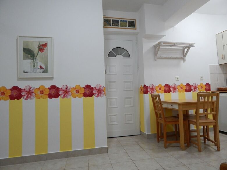 Apartamentos Palmina Mare Villa And Studios