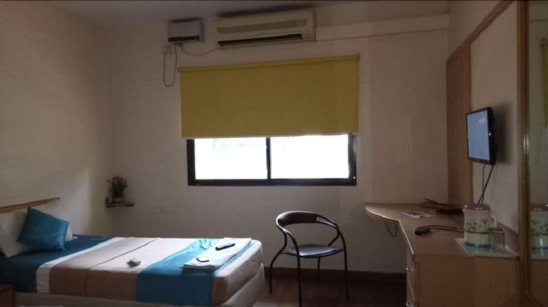 Hotel Online Suites