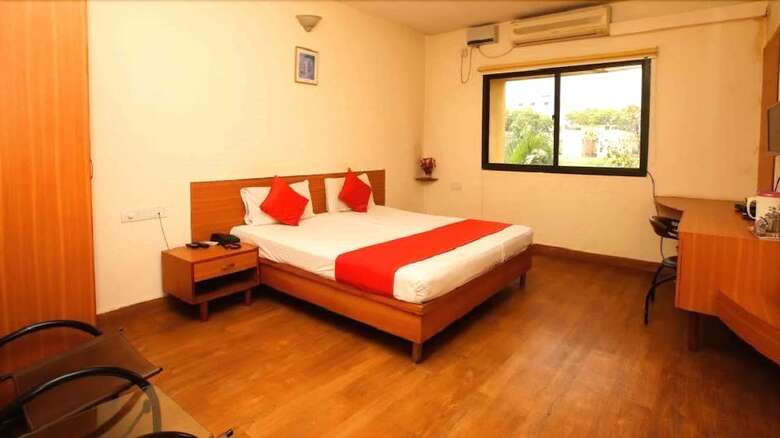 Hotel Online Suites
