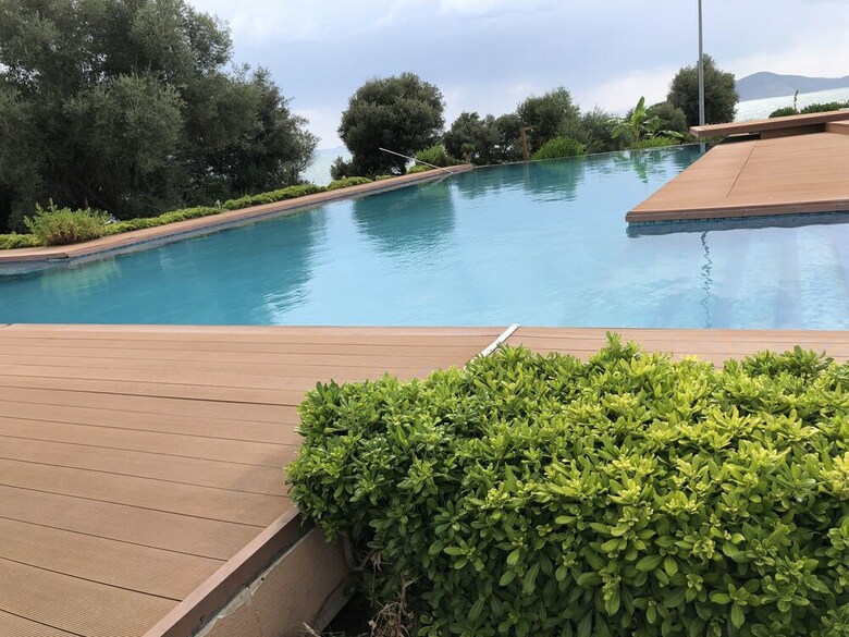 Hotel Egesu Marina Guest House