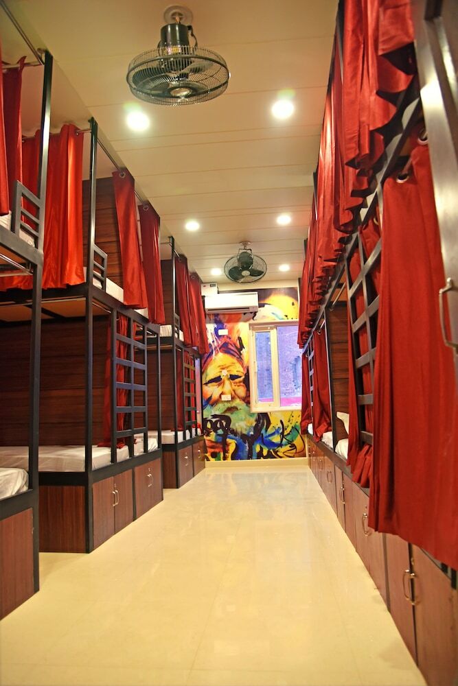 Hostal Manje Bistre Dormitory