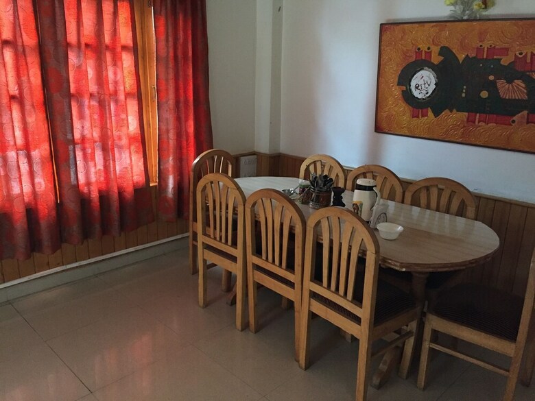 Hotel Devdhar Hilltop Cottages