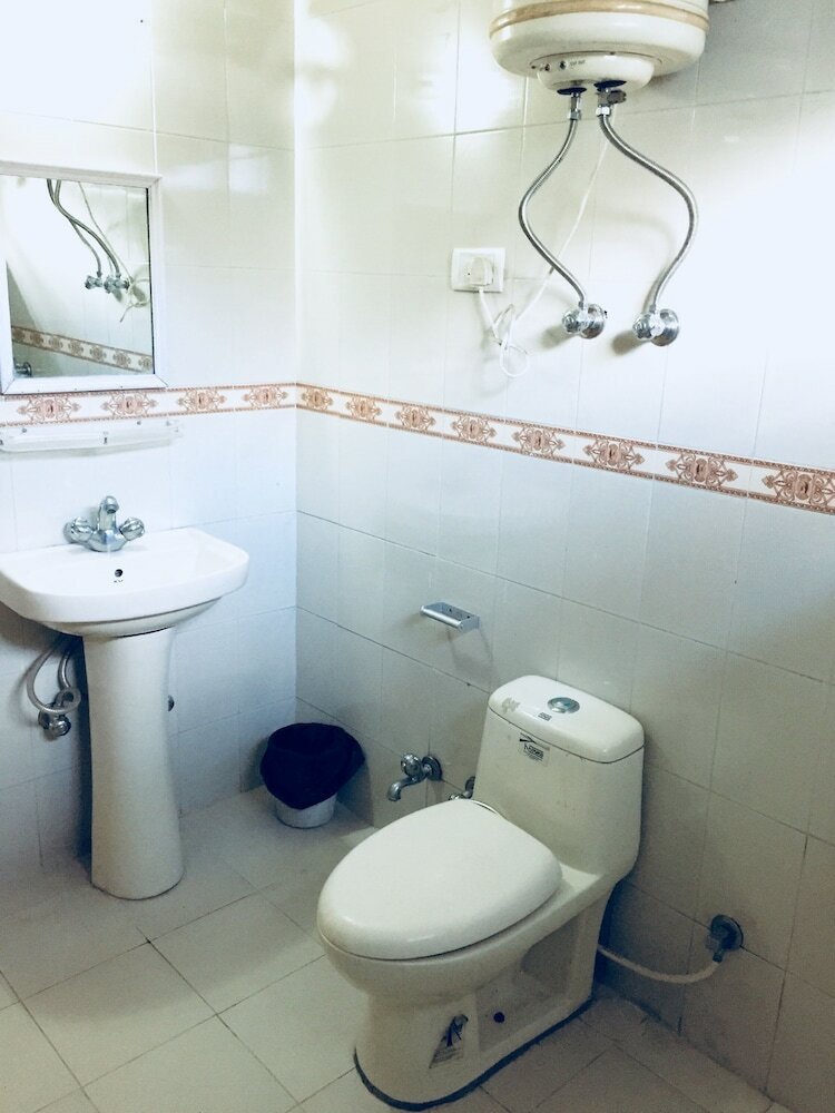 Hotel Devdhar Hilltop Cottages