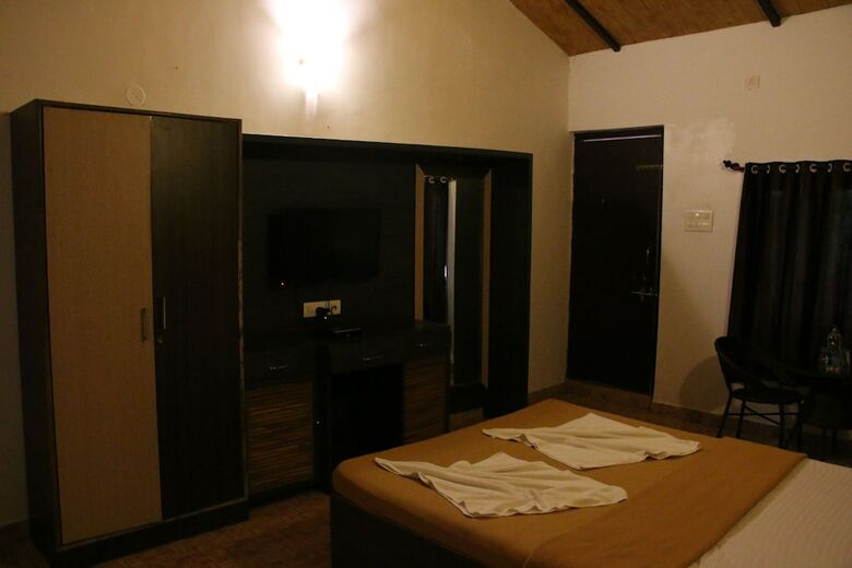 Hotel Shangri La Jungle Resort