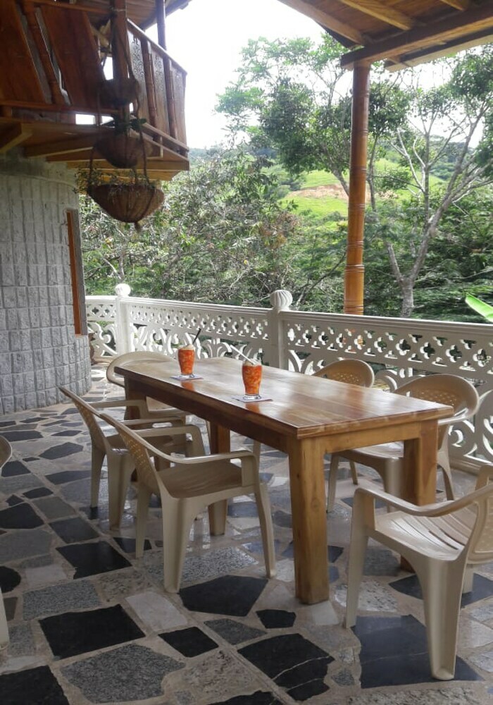 Hotel Vista Hermosa