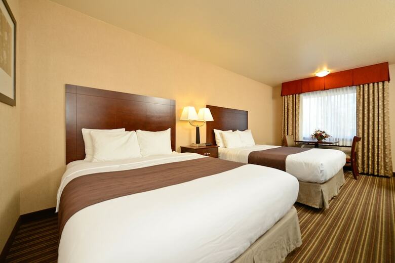 Yellowstone Westgate Hotel