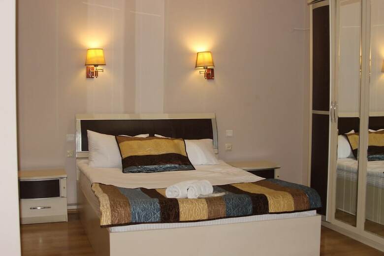 I.a.r. Hotel