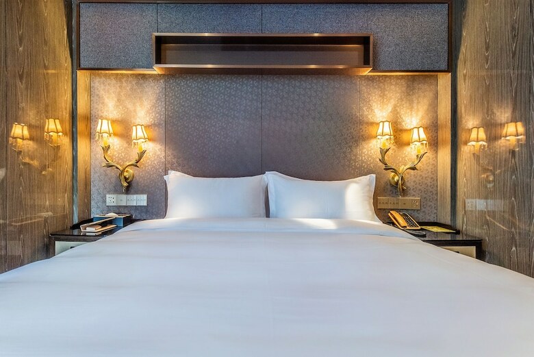 Hotel Mercure Chongqing Downtown (opening August 2019)