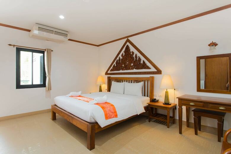 Onnicha Hotel