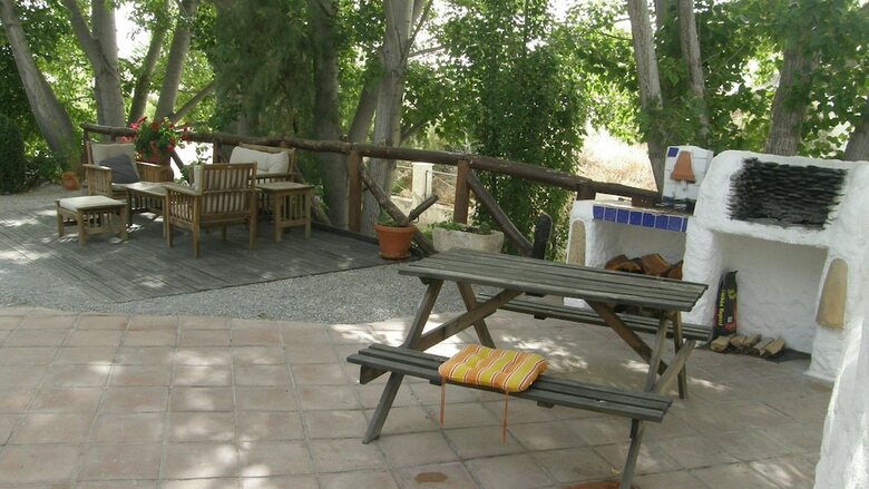 Agroturismo Cueva El Guindas