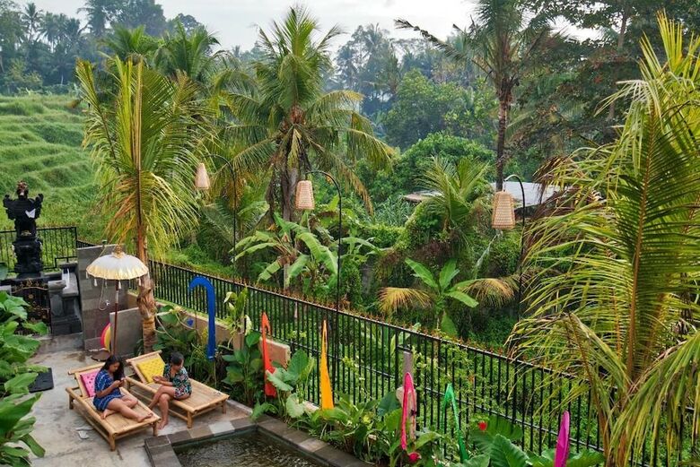 Bed & Breakfast Canang Garden