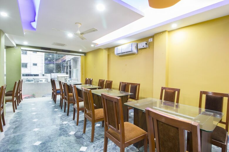 Fabhotel Windsor Castle Inn Brigade Rd