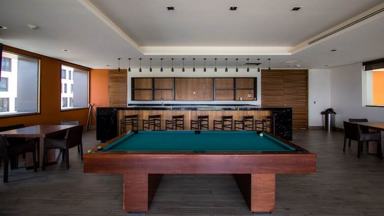 Apartamentos Miyana Luxury Condo