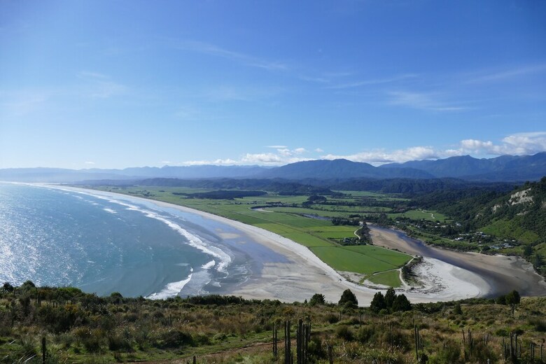 Little Wanganui Hotel