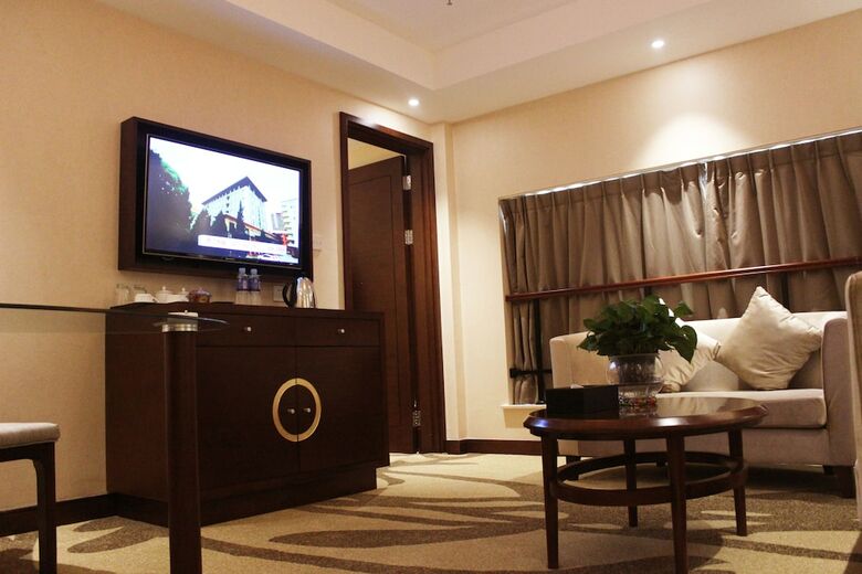 Xincheng Hotel