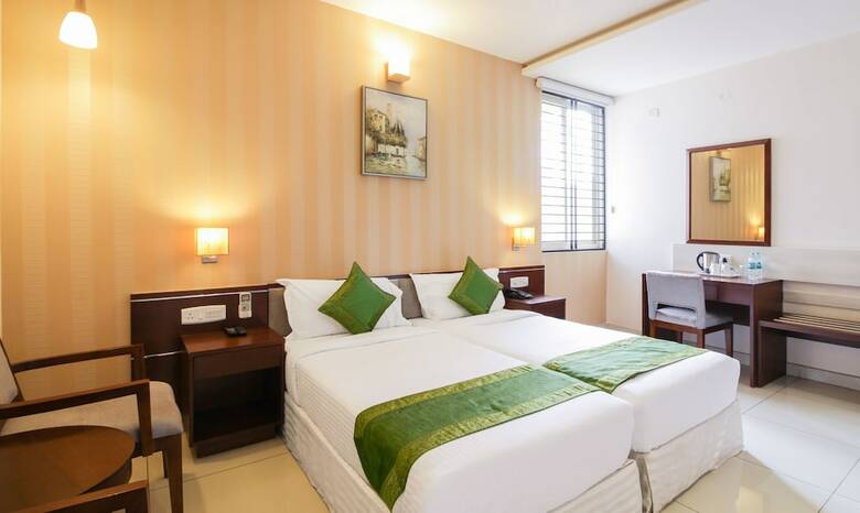 Hotel Treebo Trend Maharaja Inn