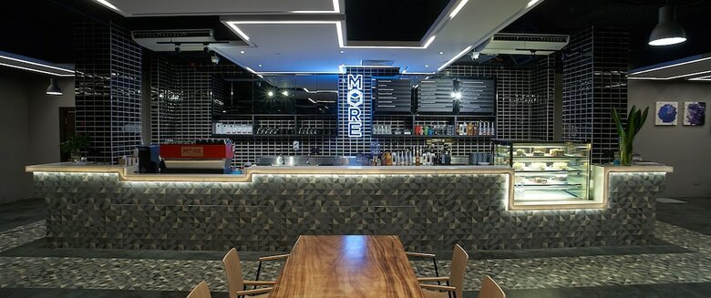 Urban H Hotel