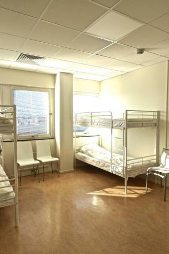 Hostal Hostel By Bromma