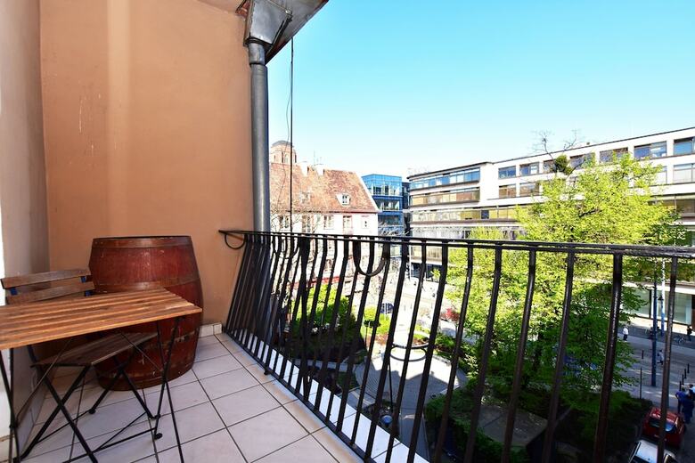 Aparthotel City Central Apartments - Old Town