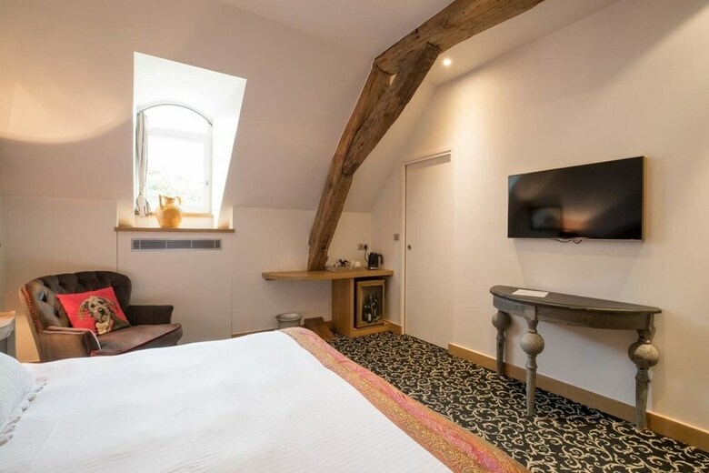 Hotel C�t� Rempart