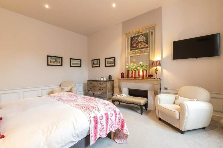 Hotel C�t� Rempart