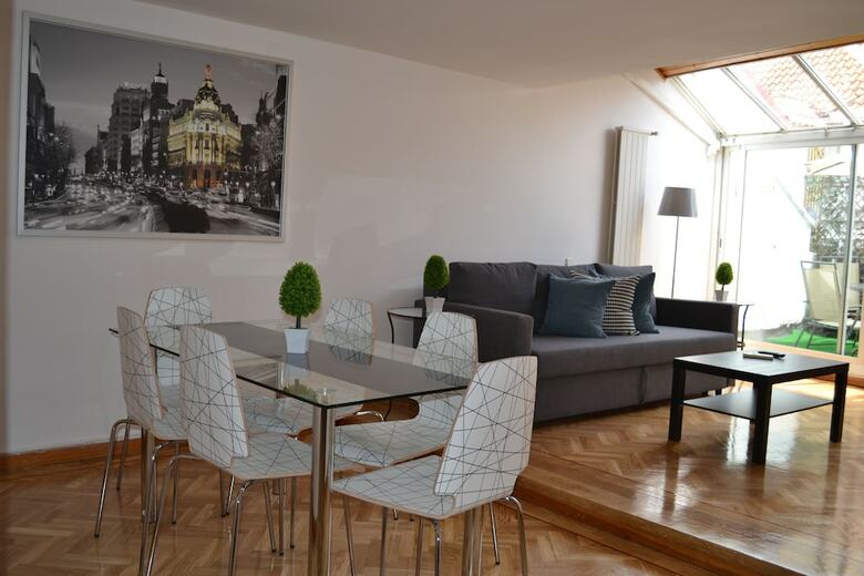 Apartamentos Barquillo