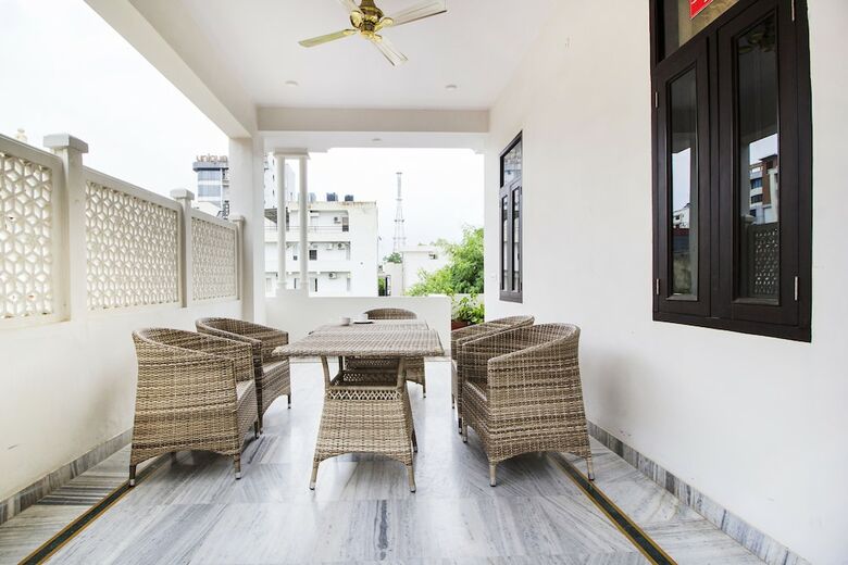 Fabhotel Jaipur Villa Vaishali