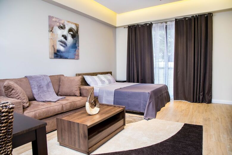 Pls Apartments - Cantonments