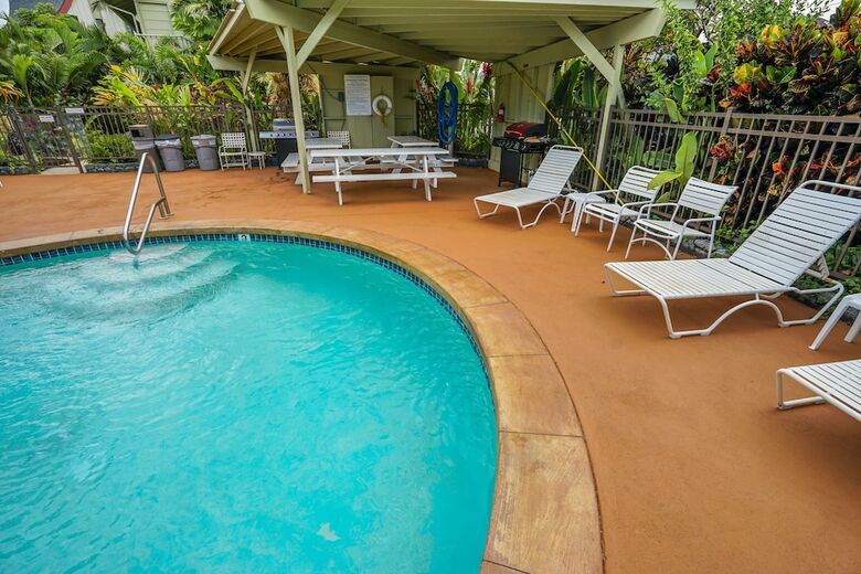 Kapa'a Sands 10 Studio