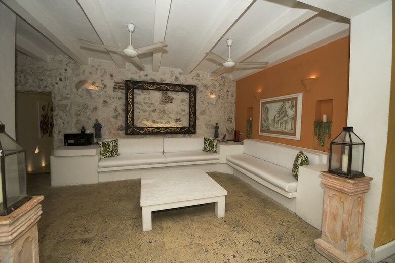 Casa Santo Domingo By Nomad Guru