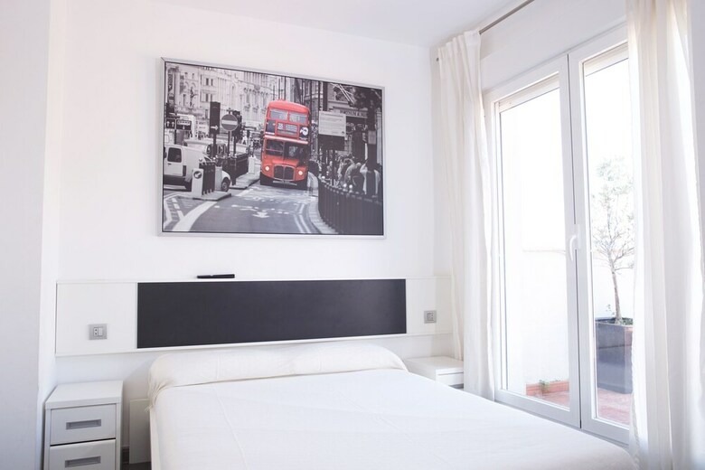 Apartamentos Atico Vila Llan�a - 1801