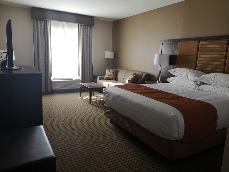 Hotel Best Western Plus Hinton Inn & Suites