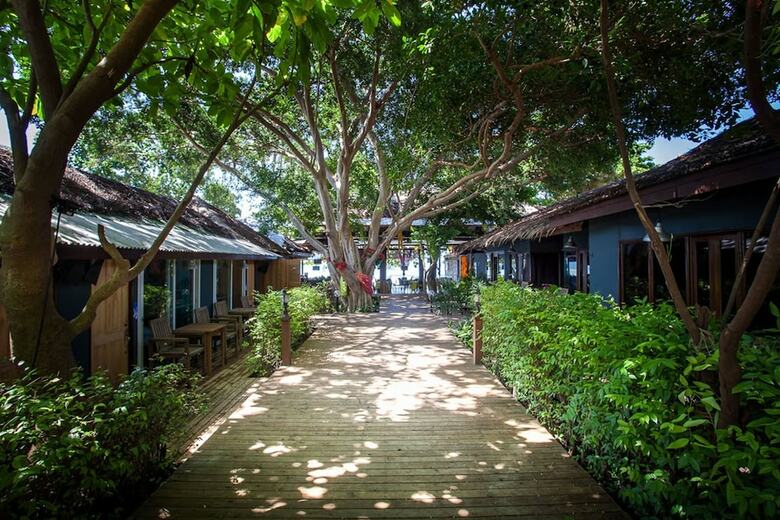 Hotel Tango Beach Resort