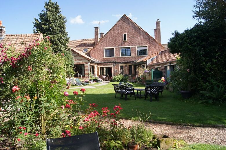 Hotel Le Paddock Du Val De Lys