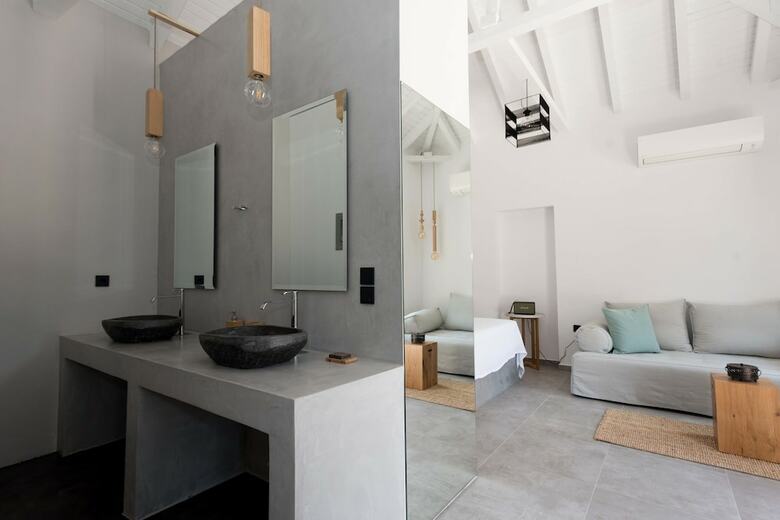Apartamentos Calme Suites Mani