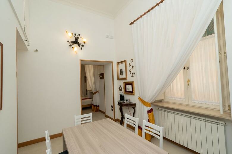 Bed & Breakfast Moon Luxury Rooms & Apartments
