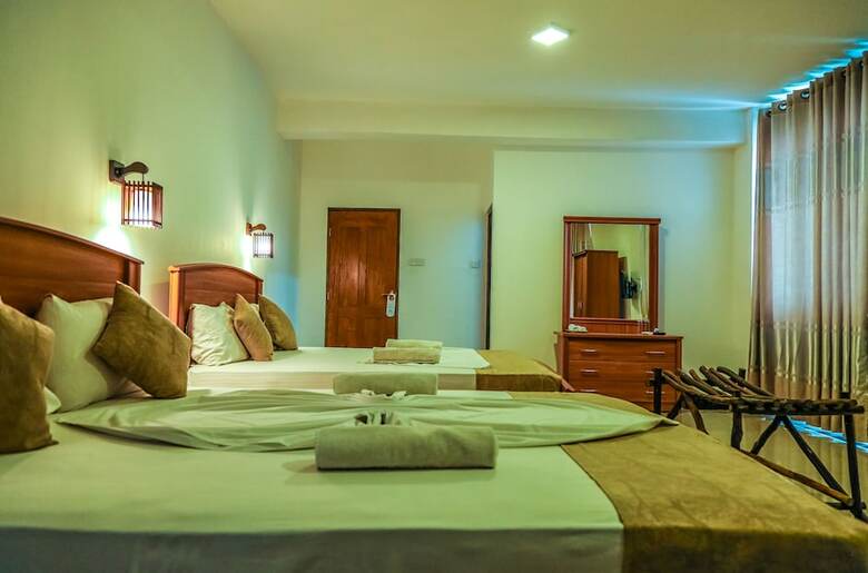 Hotel Oak Ray La Ella Breeze