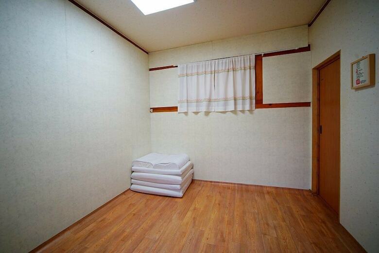 Hanok Hotel Dong Nak Won
