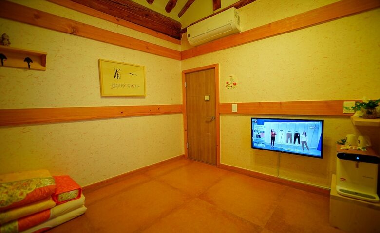 Hotel Hanok House