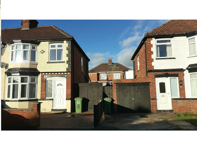 Oaklands Avenue