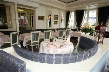 Mokni's Palais Hotels & Spa