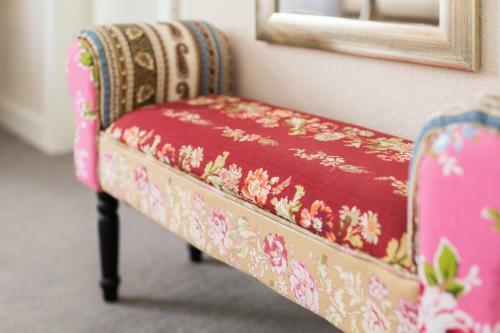 Hostal Hotel L�wen-weinstube