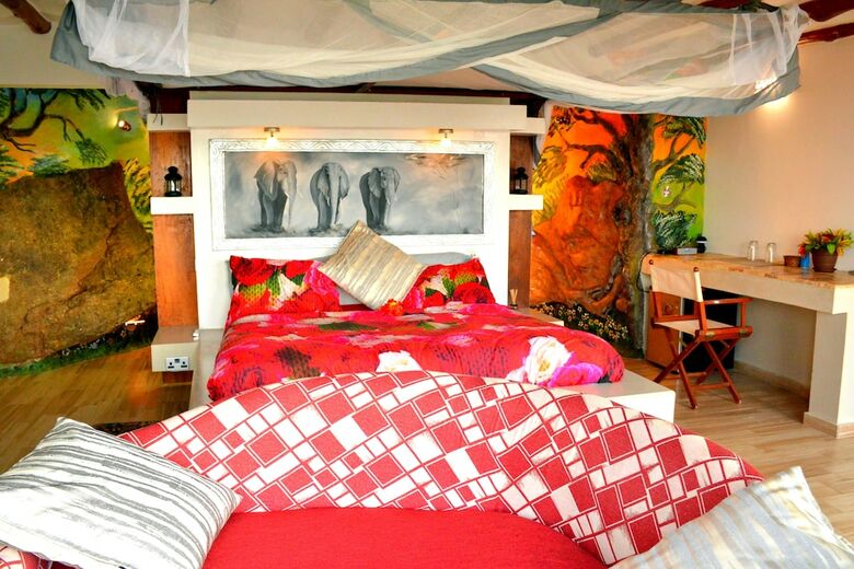 Hotel Shimba Green Lodge