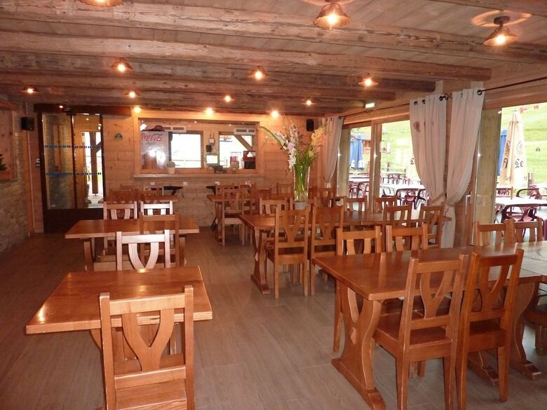 Hotel La Perdrix Blanche